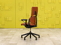Офисное кресло руководителя на колесах  Steelcase Please 1 Кожа Оранжевый Германия  КРКК1-09105