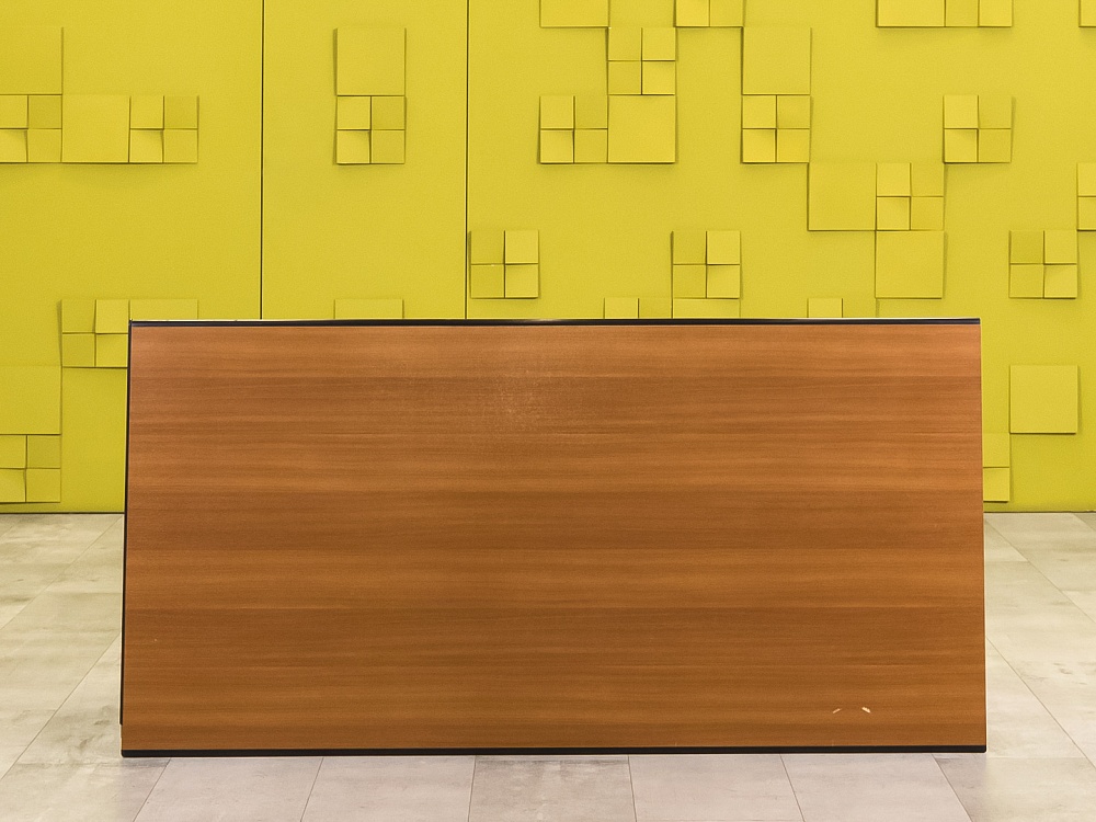 Офисный стол прямой ЛДСП Орех  СППХ-10046