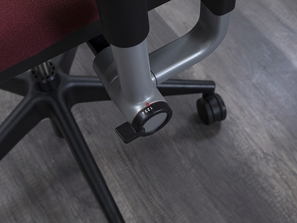 Офисное кресло руководителя  SteelCase Ткань Красный Please 2 Ergonomic  (КРТК-02072)
