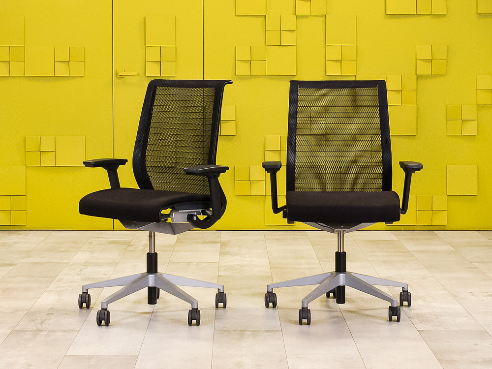 Офисное кресло для персонала на колесах Think Steelcase Ткань Чёрный Франция_КПТЧ-100924