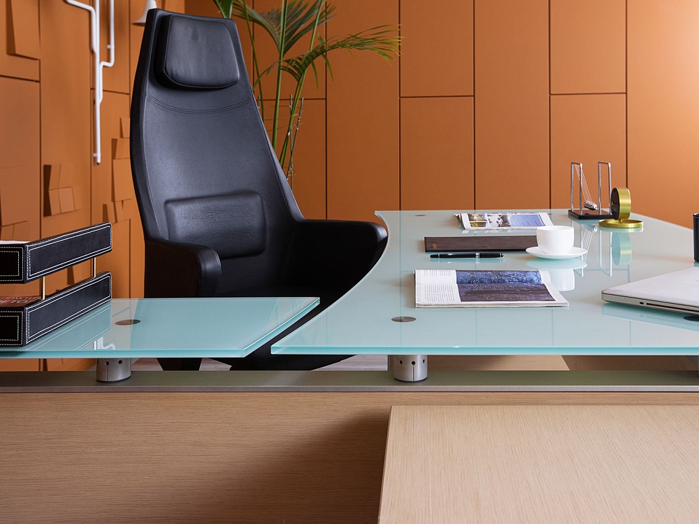 Стол для руководителя  1 900х1 960х720 ЛДСП Серый   (СРУС-26094)