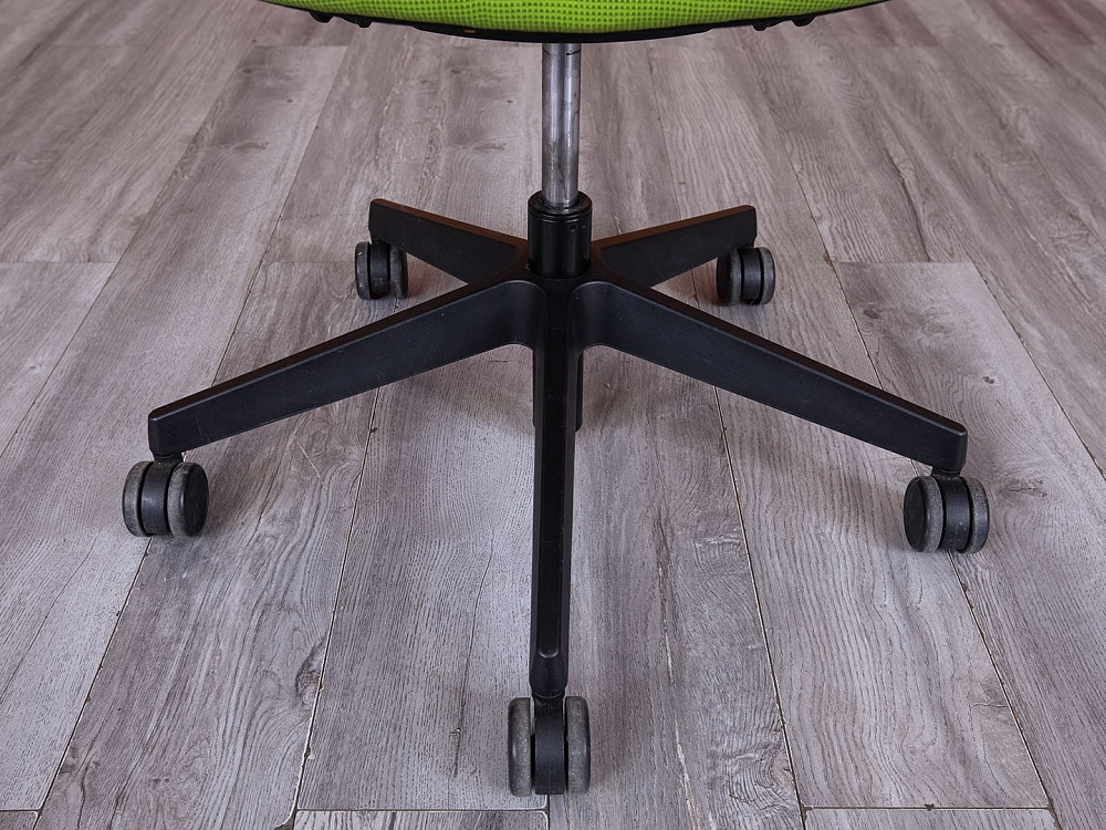 Офисное кресло для персонала  Senator Ткань Зеленый   (КПТЗ-28055)