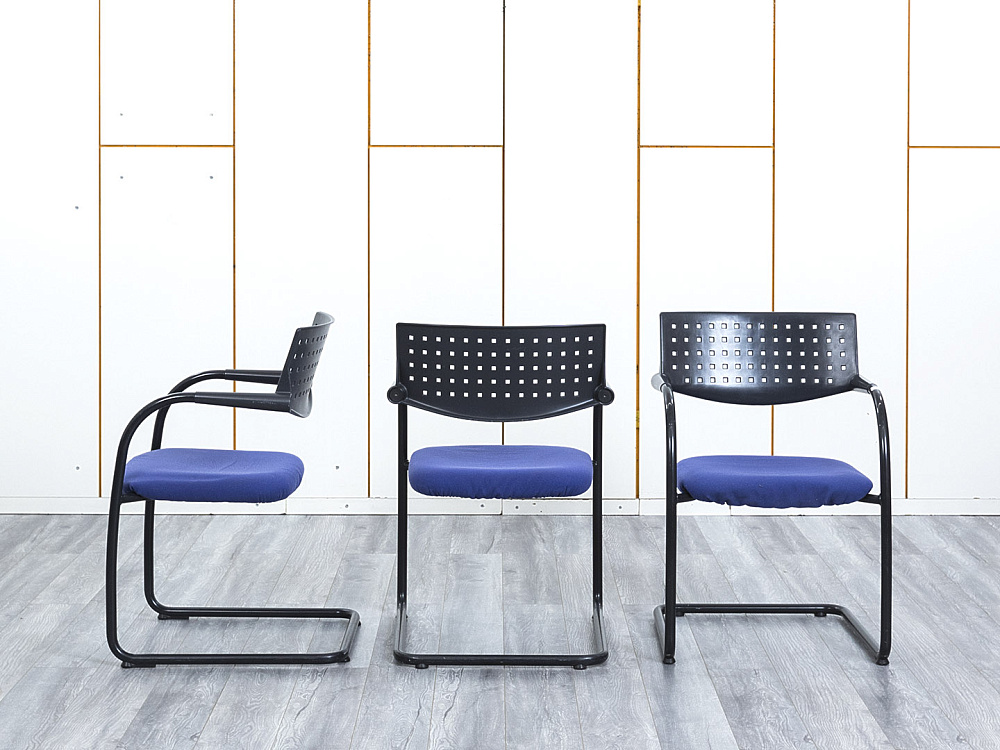 Конференц кресло для переговорной  Синий Ткань VITRA VISAVIS 2  (КДТН-28113)