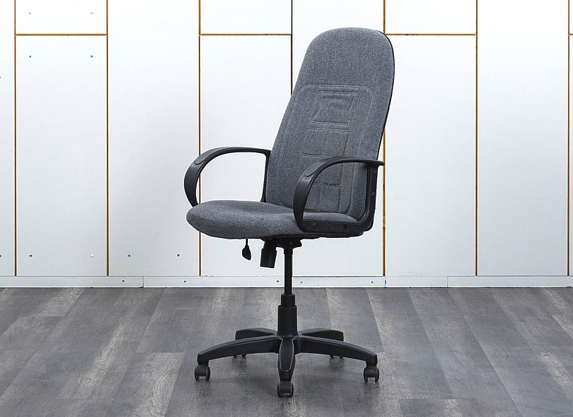 Офисное кресло руководителя   Ткань Серый   (КРТС-25112)