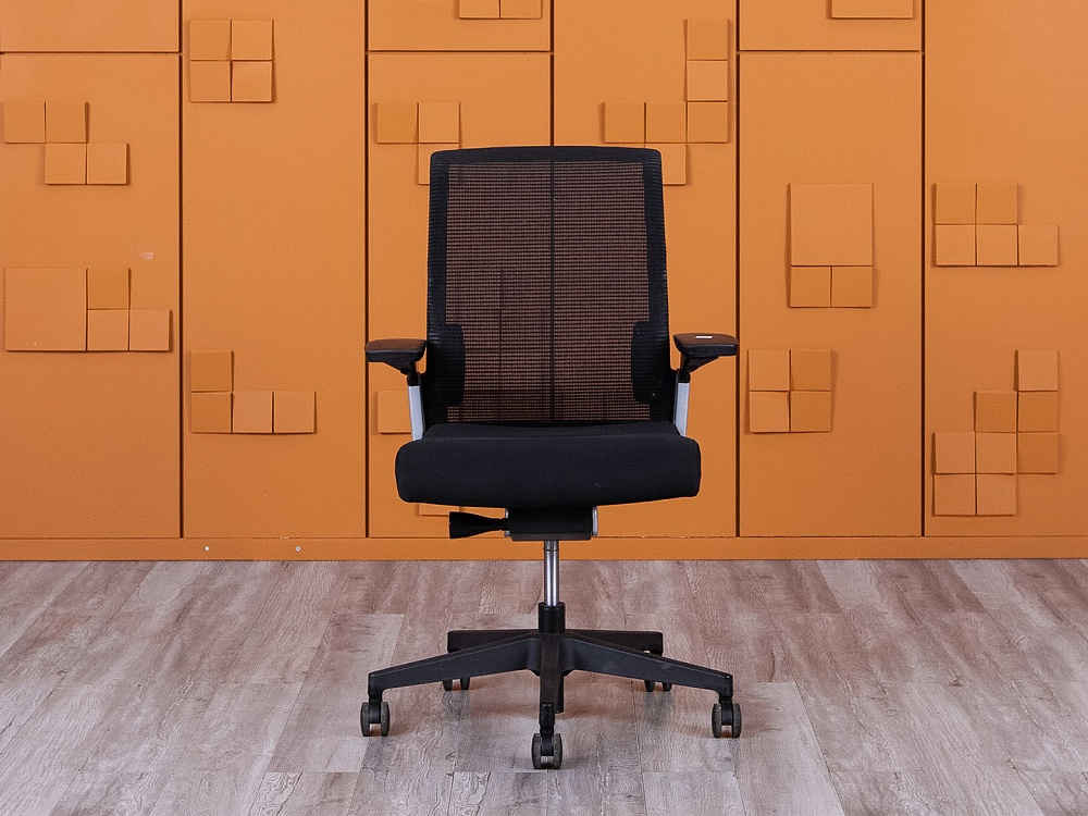 Офисное кресло для персонала   Сетка Черный   (КПСЧ1-06065)