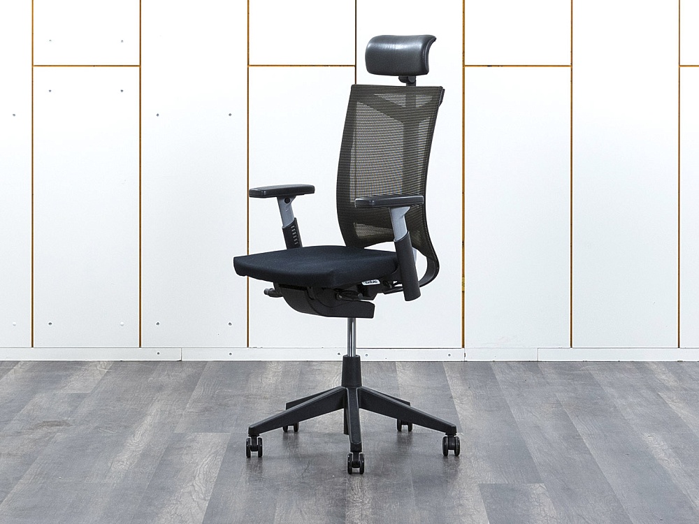Офисное кресло руководителя  Haworth Ткань Зеленый Comforto  (КРТЗ-04110)