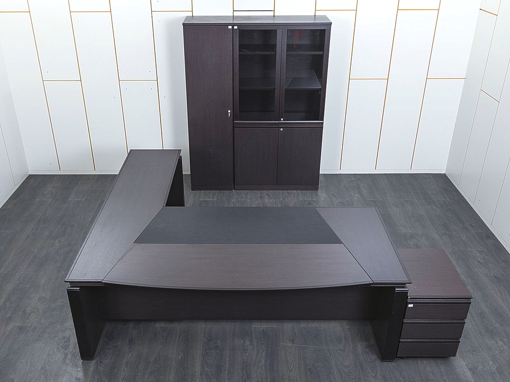 Кабинет руководителя EUR/QUARANTA  2 300х2 200х750 Шпон Венге   (КРЕ-28121)