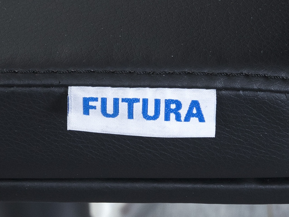 Офисное кресло руководителя  Futura Экокожа Черный SIDNEY  (КРКЧ-26024)