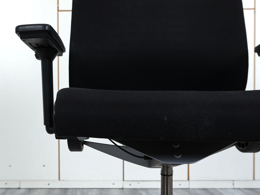 Офисное кресло для персонала  SteelCase Ткань Черный Think  (КПТЧ-22114)