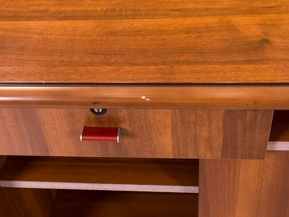 Тумба греденция  GOODFURNITURE CANNES 1250х540х655 МДФ Орех   Италия_ГРХ-141124