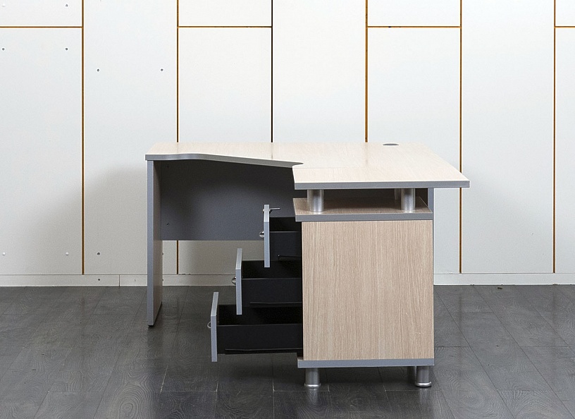 Комплект офисной мебели стол с тумбой  1 200х1 600х720 ЛДСП Бук   (СПУВКП-04111)