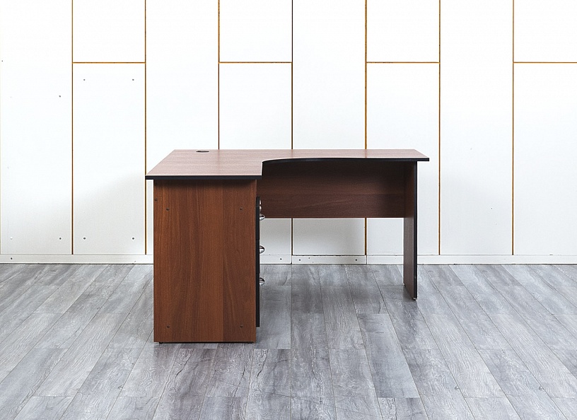 Комплект офисной мебели стол с тумбой  1 350х930х750 ЛДСП Вишня   (СПУШКл-22034)