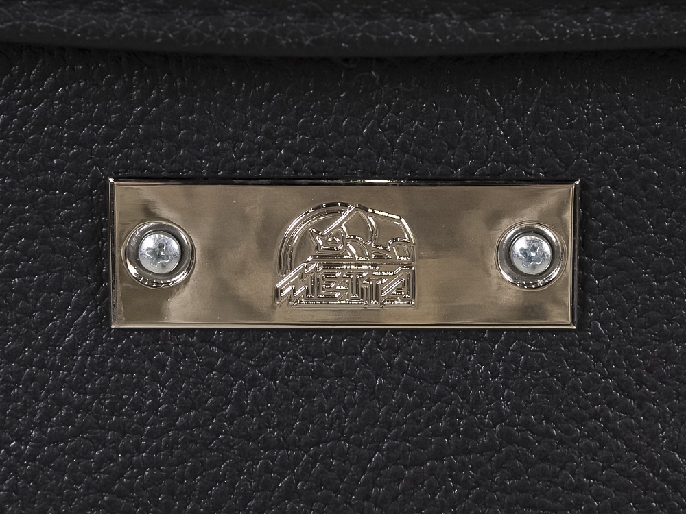 Офисное кресло руководителя на колесах    Чёрный   КРТЧ2-26036