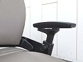Офисное кресло руководителя  SteelCase Кожа Бежевый Leap B  (КРКБ-16122)