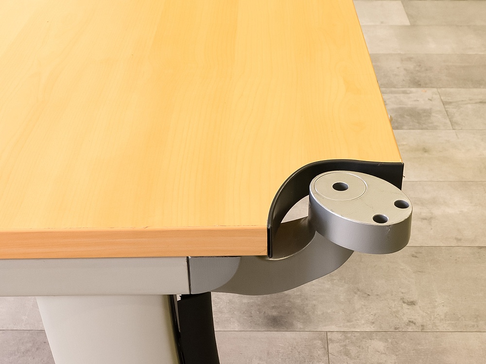 Офисный стол эргономичный Steelcase 1600x900 ЛДСП Бук Франция_СПЭВ-280923