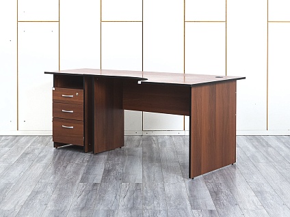 Комплект офисной мебели стол с тумбой  1 350х900х750 ЛДСП Вишня   (СПУШ1Кп-18074)