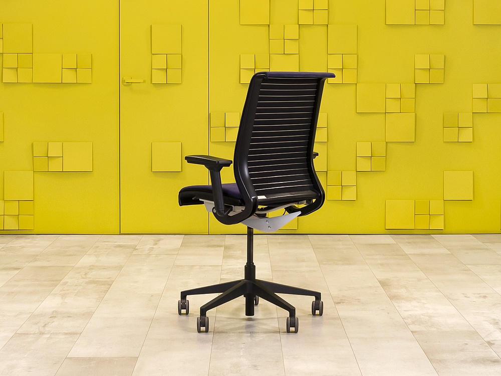 Офисное кресло для персонала на колесах Think Steelcase Ткань Синий Франция_КПТН-161224