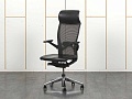 Офисное кресло руководителя  Haworth Кожа Черный Comforto  (КРКЧ-31051)