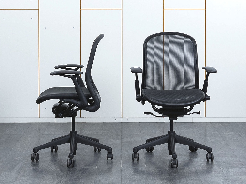 Офисное кресло руководителя  Knoll Сетка Черный CHADWICK  (КРТЧ3-06121)