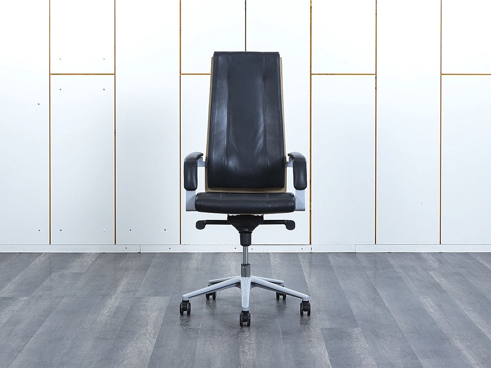 Офисное кресло руководителя  Sitland  Кожа Черный Madera A  (КРКЧ1-10043)