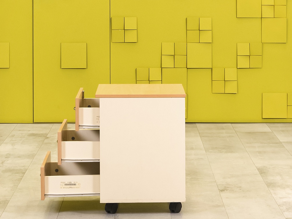 Офисная тумба выкатная  ЛДСП Бук Россия  ТВ3ЯВ-03046