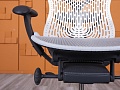 Офисное кресло руководителя  Herman Miller Сетка Серый Mirra 2  (КРСС-14024)