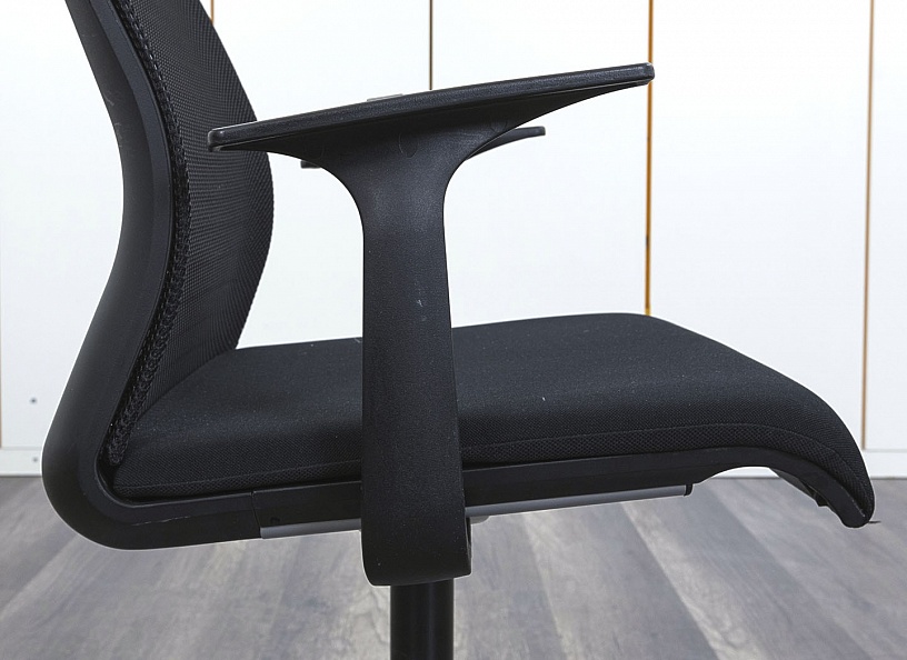 Конференц кресло для переговорной  Черный Ткань SteelCase   (КПТЧ-27062)