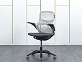 Офисное кресло руководителя  Knoll Ткань Серый Generation  (КРТС-22101)