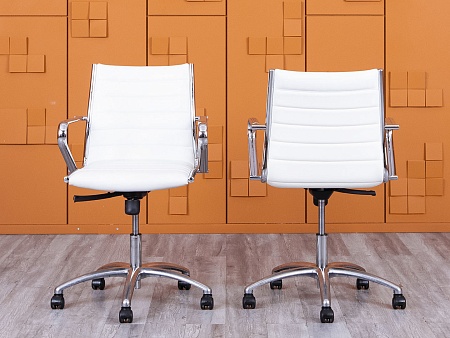 Офисное кресло руководителя  Sitland  Кожа Белый   (КПКБ-27062)