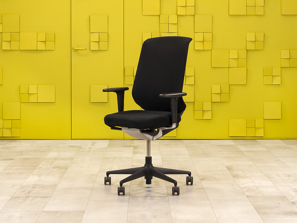 Офисное кресло для персонала на колесах Vitra Ткань Чёрный Швейцария_КПТЧ2-290923