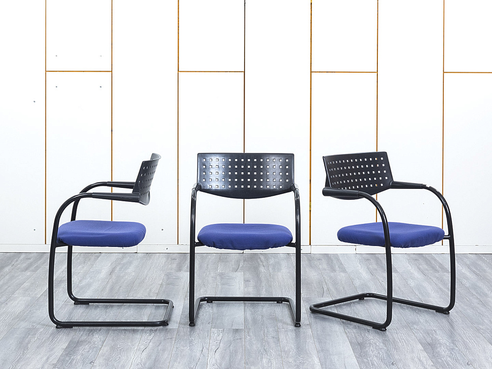 Конференц кресло для переговорной  Синий Ткань VITRA VISAVIS 2  (КДТН-28113)