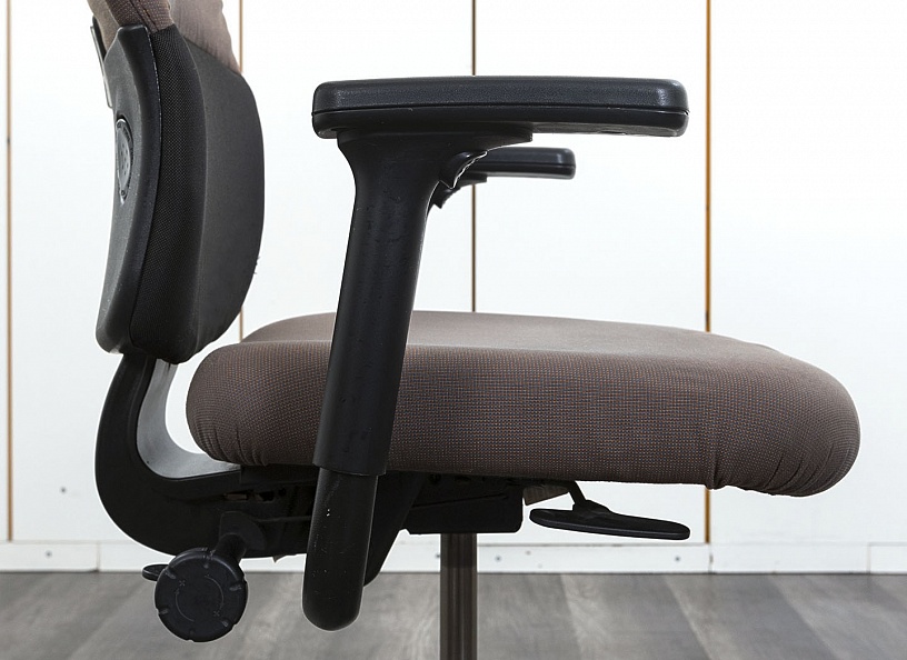Офисное кресло для персонала  SteelCase Ткань Коричневый   (КПТК1-07083)