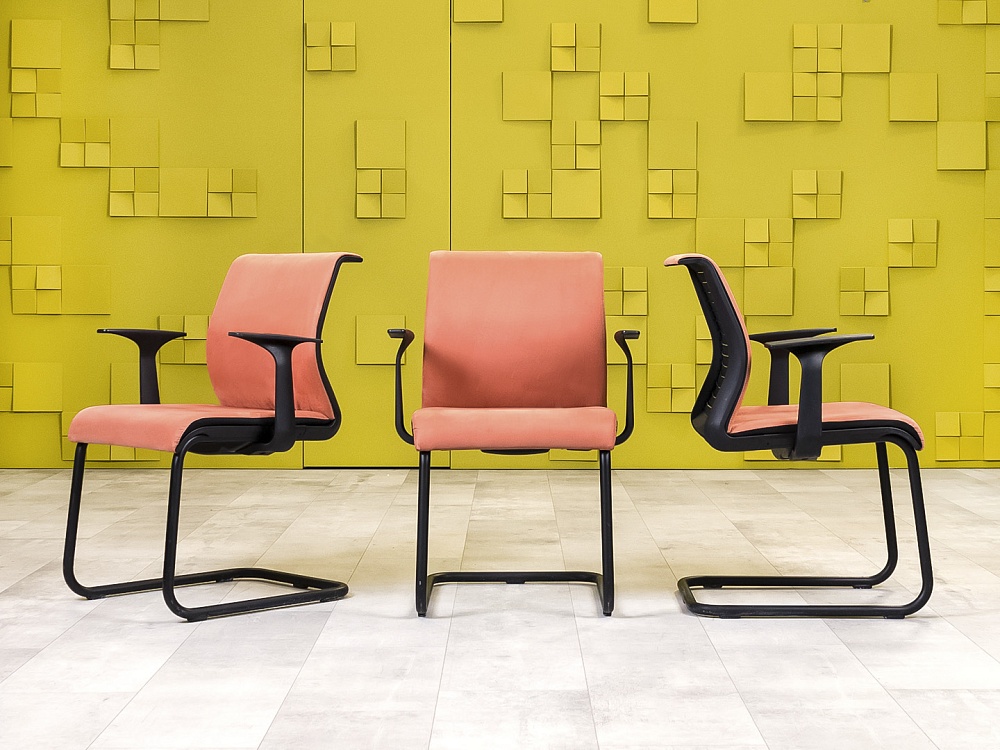 Конференц кресло для переговорной на полозьях Steelcase Ткань Коричневый Франция_КДТК-291223