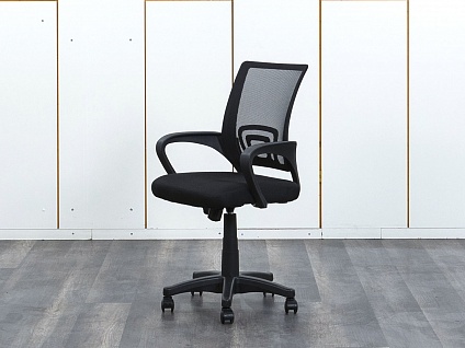 Офисное кресло для персонала  LARK Ткань/сетка  Черный   (КПТЧ-17112(нов))