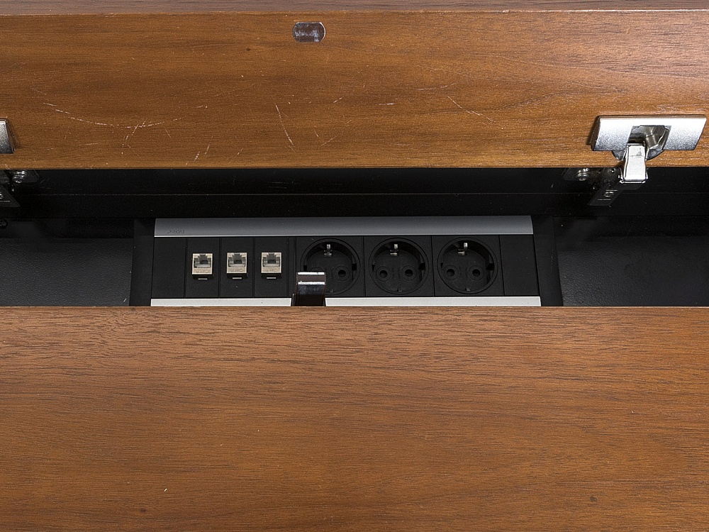 Офисный стол для переговоров Bene 4 270х1 520х740 Шпон Орех   (СГПХ-12123)