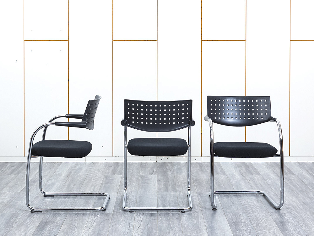 Конференц кресло для переговорной  Черный Ткань VITRA VISAVIS  (КДТЧ-28113)