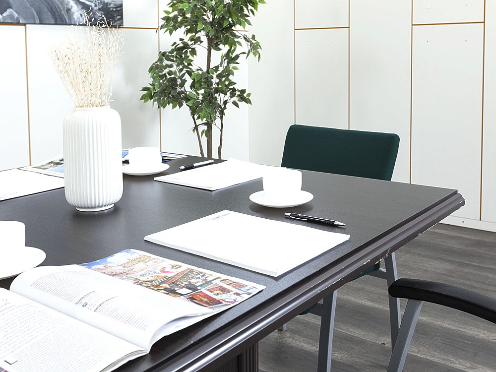 Офисный стол для переговоров RAUT 1 200х1 200х760 ЛДСП Венге   (СГПЕ-19093)