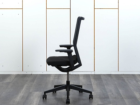 Офисное кресло для персонала  Bene Сетка Черный   (КПСЧ-26013)