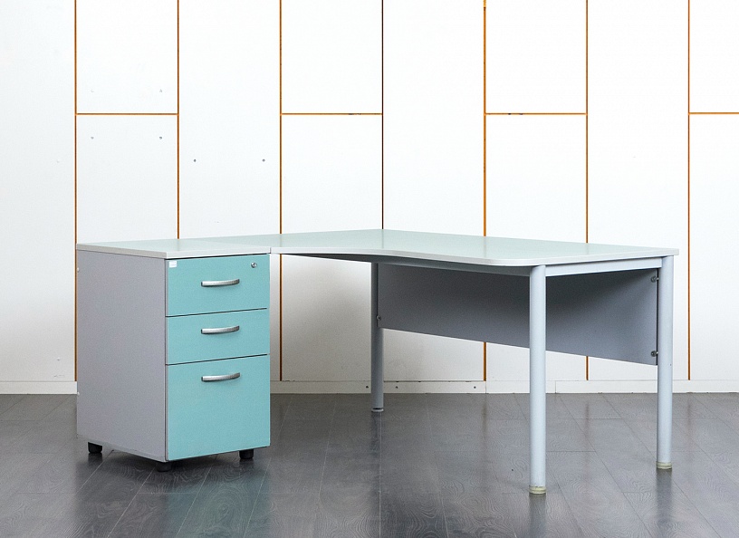 Комплект офисной мебели стол с тумбой  1 600х1 430х750 ЛДСП Серый   (СПУСКЛ-11090)