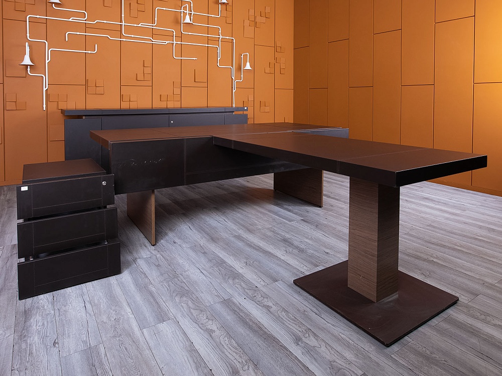 Кабинет руководителя UFFIX 2 200х2 485х760 Кожа Коричневый The Element  (КРК-22104)