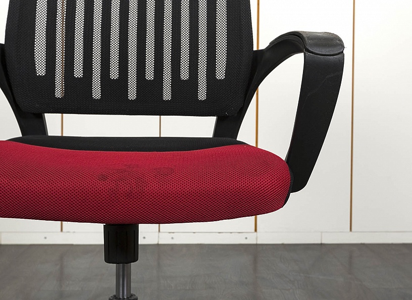 Офисное кресло для персонала   Ткань Черный   (КПТЧ-21041)