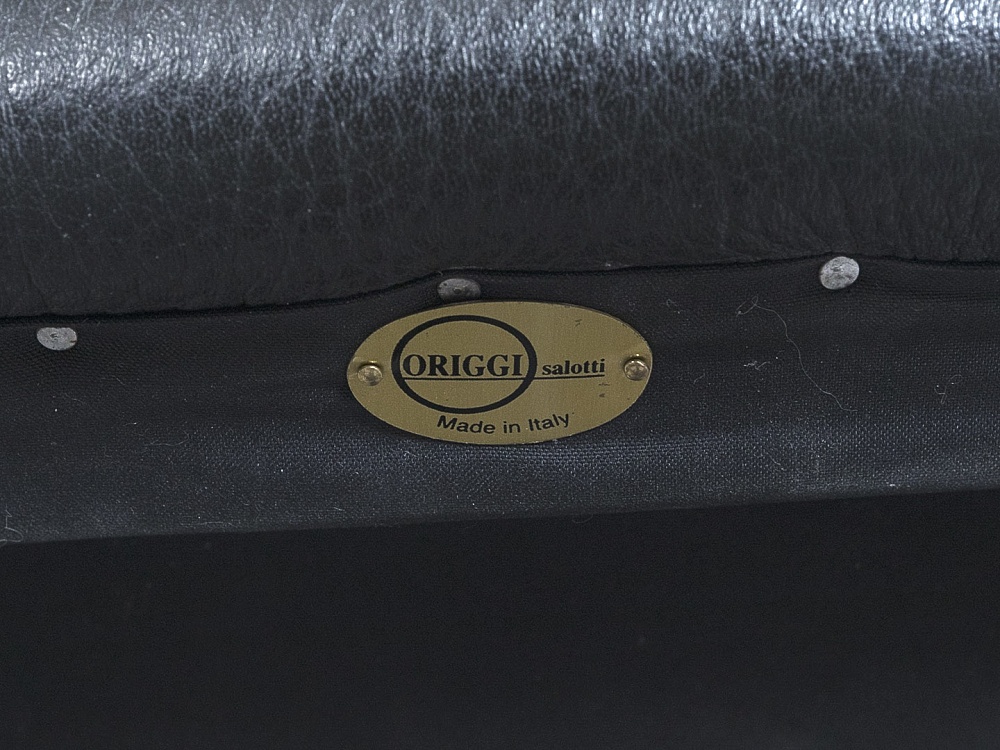 Офисное кресло руководителя  Origgi Salotti Кожа Черный   (КРКЧ-05093)