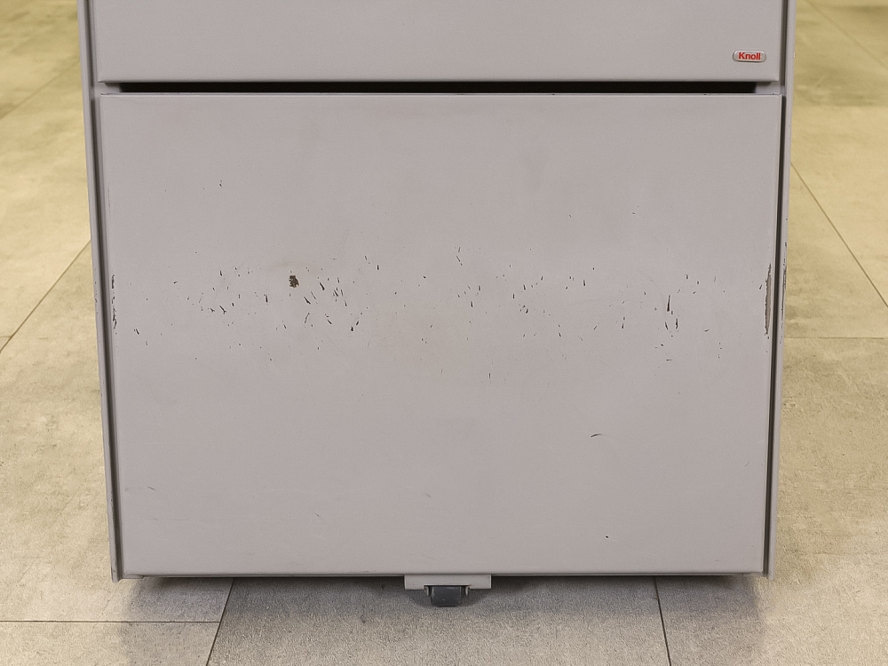 Металлическая тумба KNOLL Металл Серый США  ТВ2ЯМ2-23066
