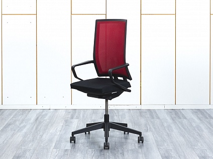 Офисное кресло для персонала  Bene Ткань Красный   (КПТК-09014уц)