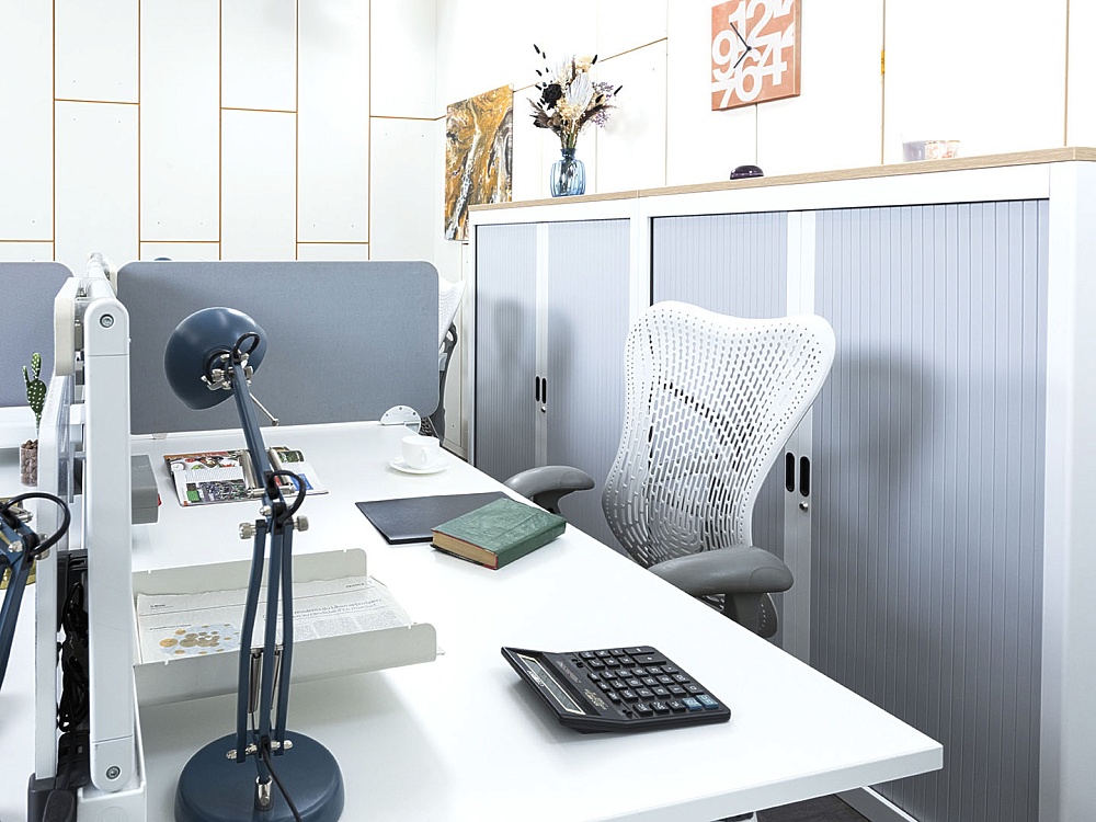Комплект офисной мебели Herman Miller 3 200х1 650х1 180 ЛДСП Белый   (КОМБ1-13112)
