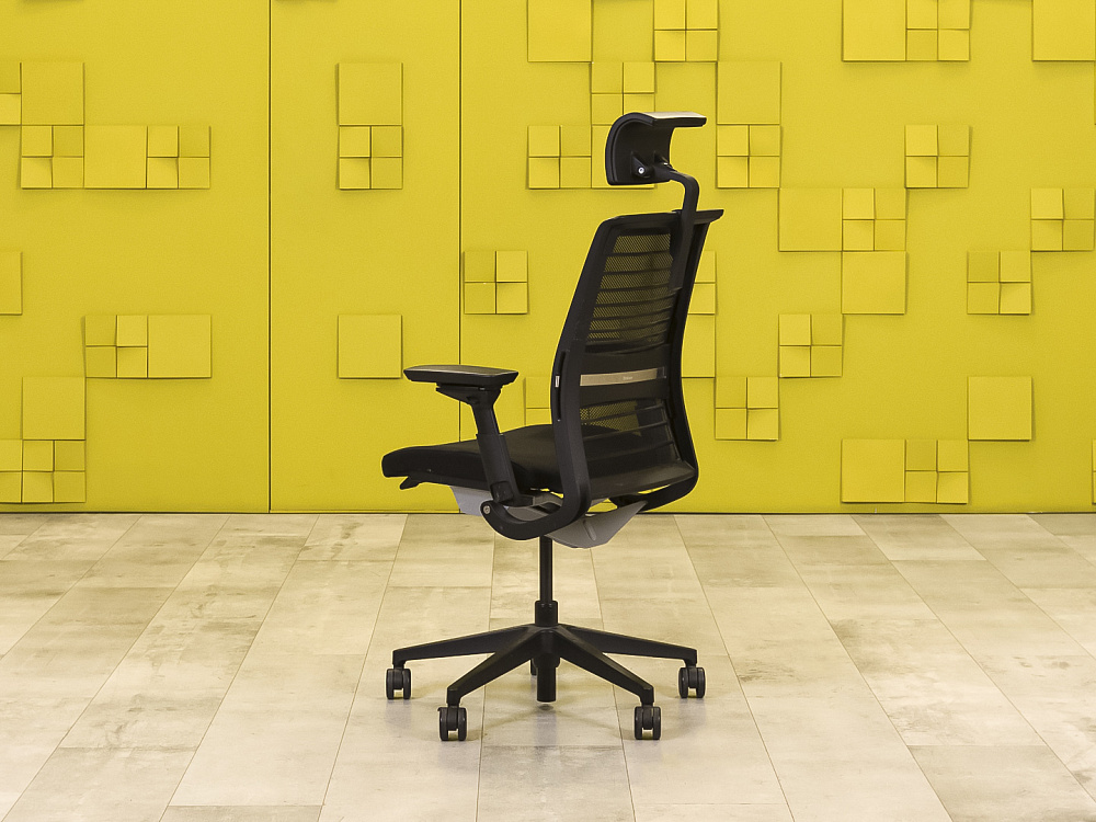 Офисное кресло руководителя на колесах Think 2 Steelcase Ткань Чёрный Германия  КРТЧ-04066