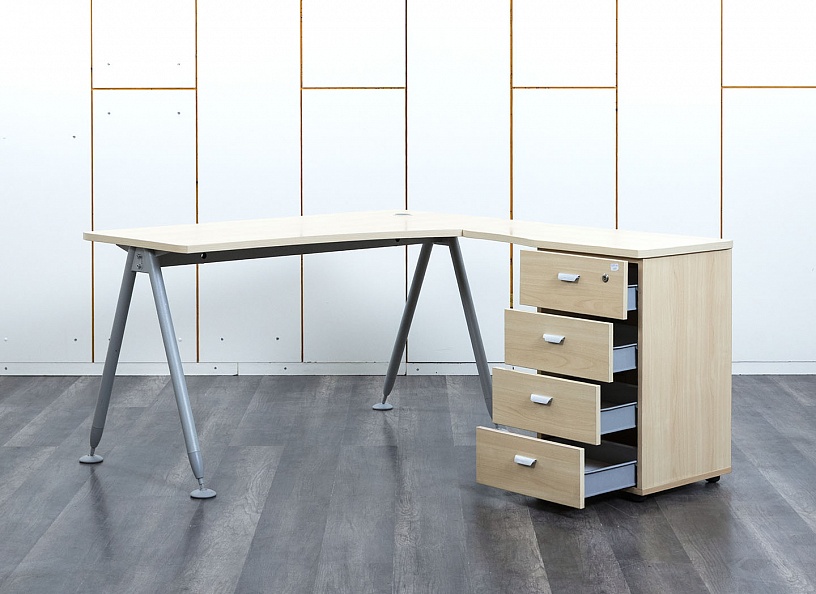 Комплект офисной мебели стол с тумбой  1 400х1 600х750 ЛДСП Клен   (СПУВ2Кп-13033)