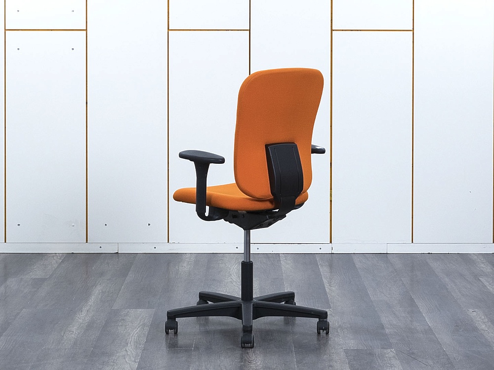 Офисное кресло для персонала  Ahrend Ткань Оранжевый   (КПТО-20053)