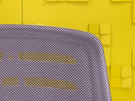 Офисное кресло для персонала на колесах Ирис White серый Ткань Серый; Белый Россия