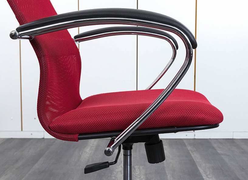 Офисное кресло руководителя   Сетка Красный   (КРСК1-30112)